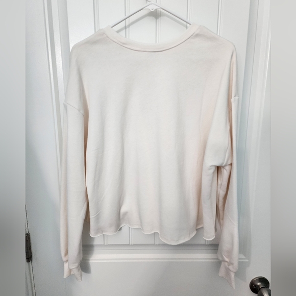 NEW! Grayson/Threads Women's Ford Bronco Girl Graphic Sweatshirt, Size Medium - Picture 7 of 7